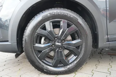 Car image 36