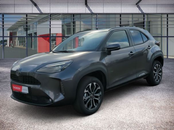 Toyota Yaris Cross 1.5 Hybrid Team Deutschland 85 kW image number 2