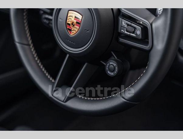 Porsche 992 GT3 Touring 4.0 PDK 375 kW image number 20