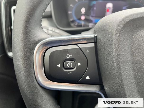 Volvo XC40 B3 Core 120 kW image number 15