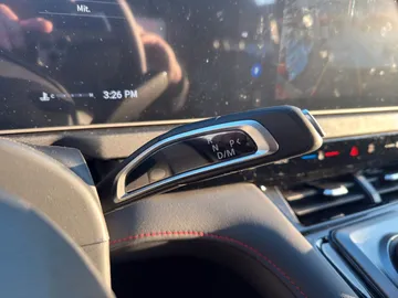 Car image 28