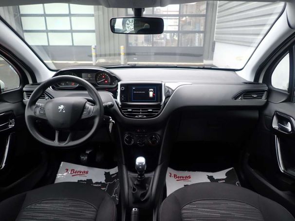 Peugeot 208 100 74 kW image number 6