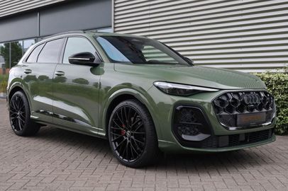 Car image 49