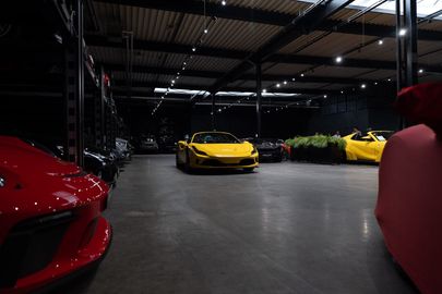 Car image 44