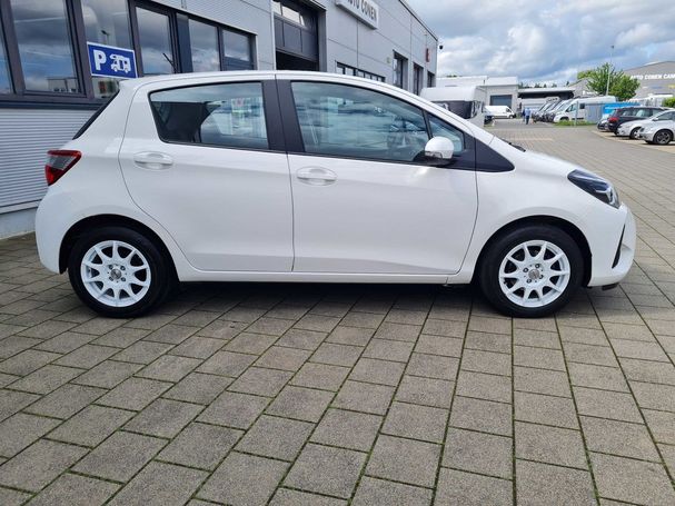 Toyota Yaris 1.0 VVT-i Comfort 53 kW image number 7