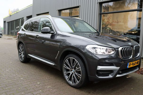 BMW X3 xDrive20i 135 kW image number 27