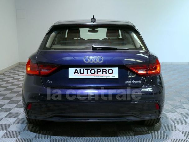 Audi A1 1.0 TFSI Advanced 70 kW image number 4