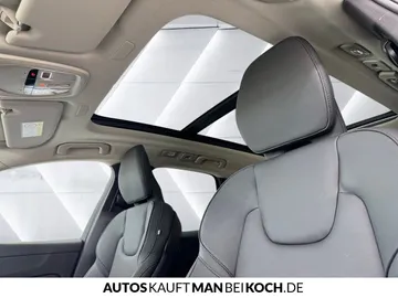 Car image 33