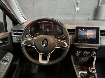 Car image 15