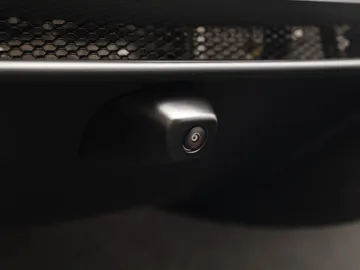 Car image 35