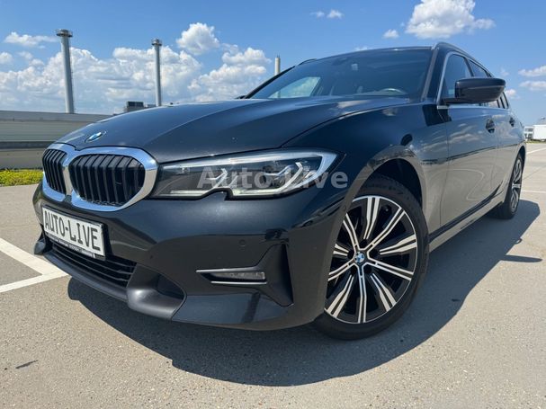 BMW 320d Touring xDrive 140 kW image number 1