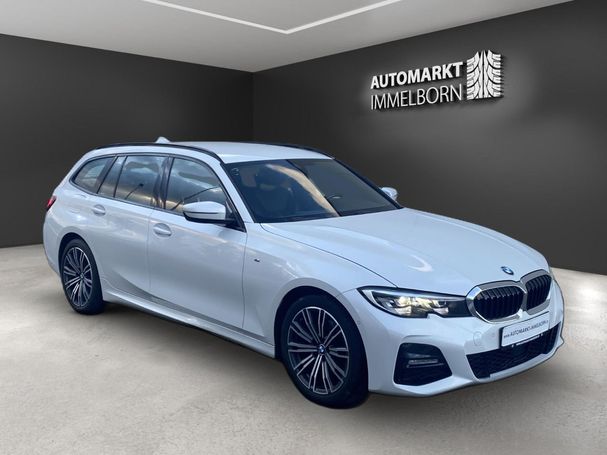 BMW 320d Touring M Sport xDrive 140 kW image number 2