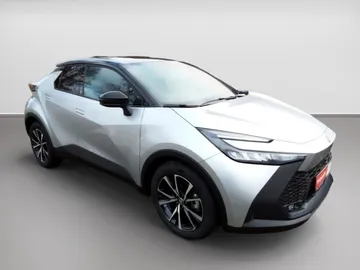 Car image 3