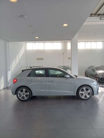 Audi A1 30 TFSI S tronic Sportback Advanced 81 kW image number 6