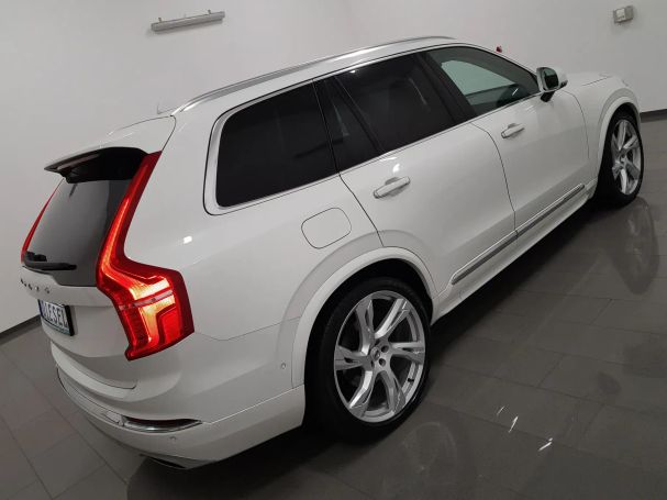 Volvo XC90 AWD D5 173 kW image number 2