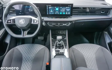 Car image 37