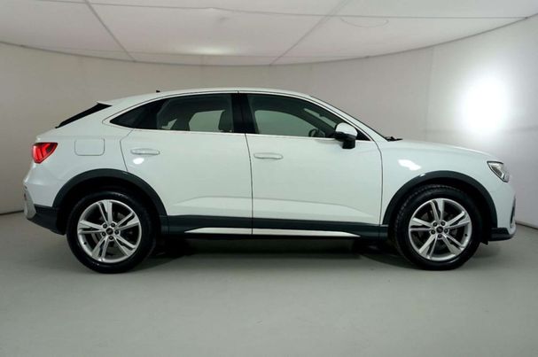 Audi Q3 35 TFSI S tronic S-line Sportback 110 kW image number 34