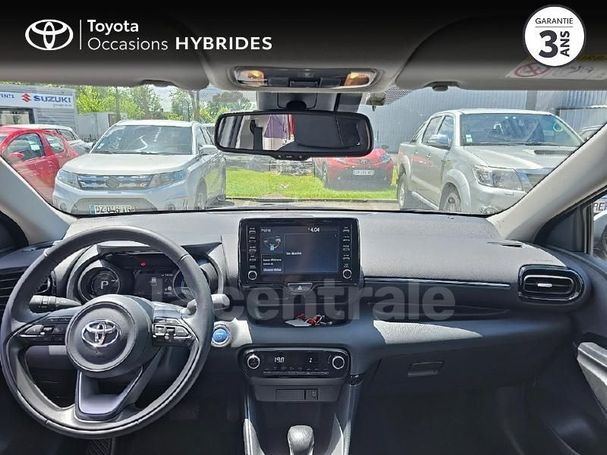 Toyota Yaris Hybrid 85 kW image number 18