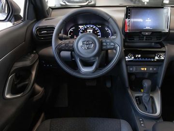 Car image 9