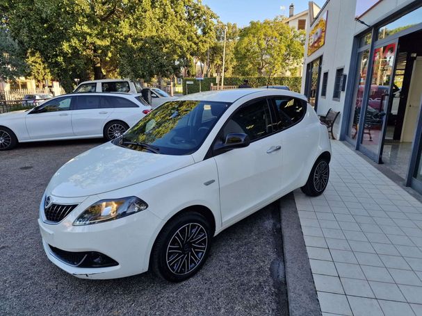 Lancia Ypsilon 51 kW image number 8