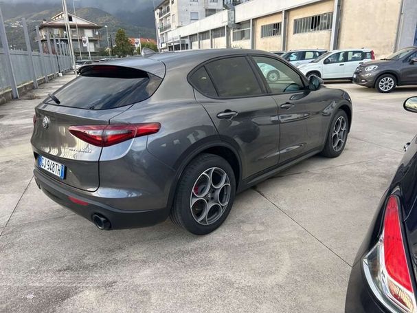 Alfa Romeo Stelvio 2.2 Diesel 118 kW image number 7