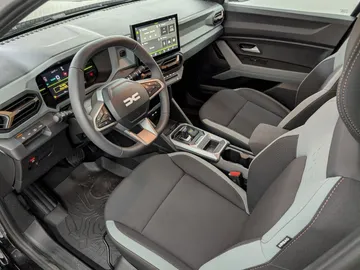 Car image 34