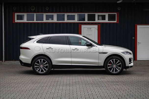 Jaguar F-Pace P400e 297 kW image number 3