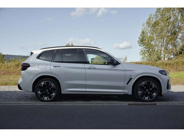 BMW iX3 210 kW image number 1