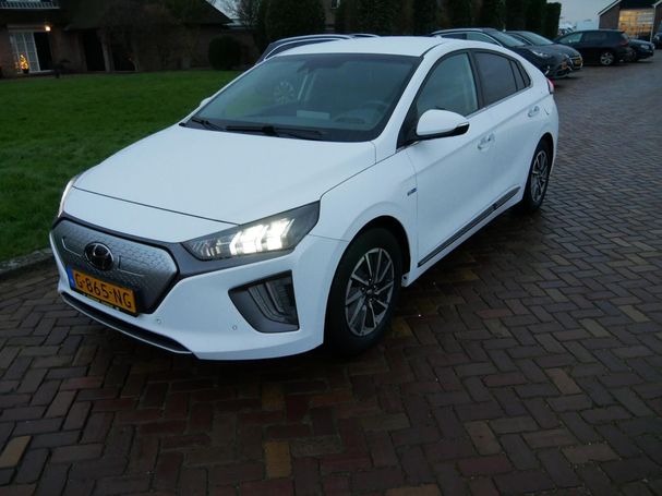 Hyundai Ioniq 38 kWh Premium 100 kW image number 1