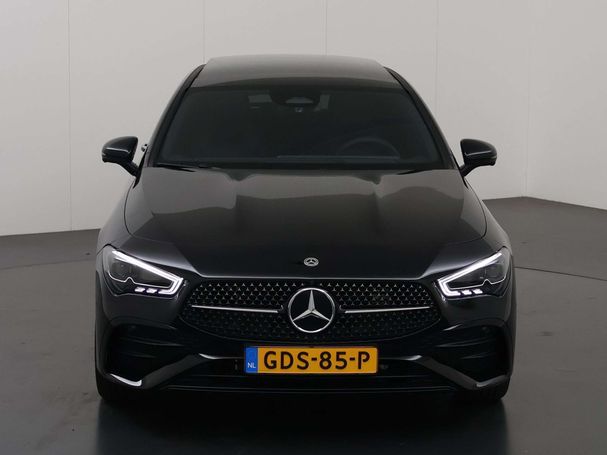 Mercedes-Benz CLA 250 Shooting Brake e 160 kW image number 2