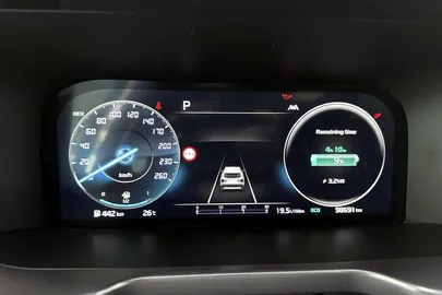 Car image 25