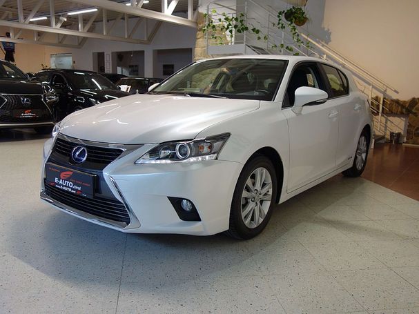 Lexus CT 200h 100 kW image number 1