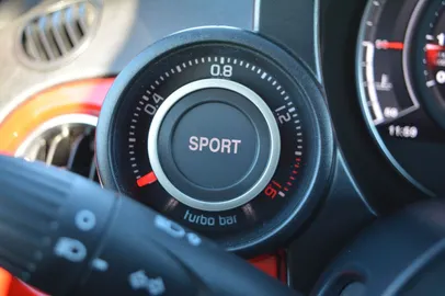 Car image 28
