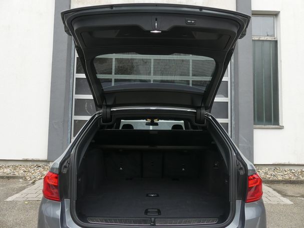 BMW 520d Touring xDrive 140 kW image number 20