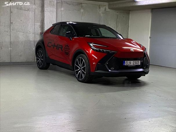 Toyota C-HR 2.0 Plug-In Hybrid 164 kW image number 2