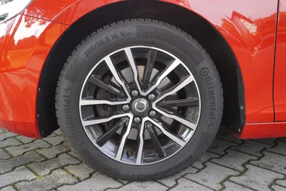 Car image 31