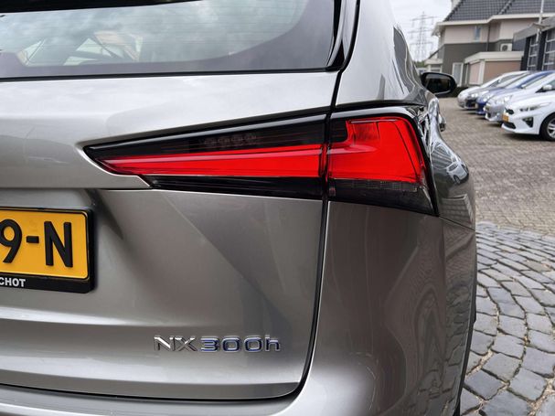 Lexus NX 300 h AWD 145 kW image number 34