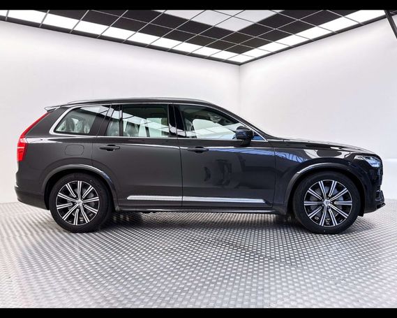 Volvo XC90 B5 AWD Plus 173 kW image number 1