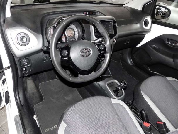 Toyota Aygo 53 kW image number 4