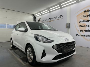 Car image 10