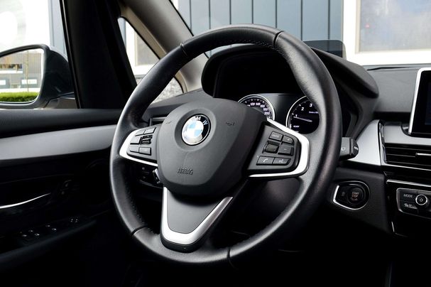 BMW 220i Active Tourer 141 kW image number 34