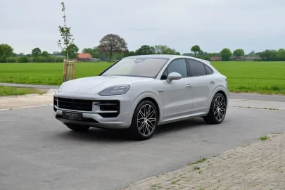 Car image 47