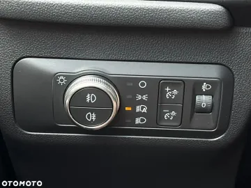 Car image 38