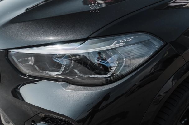 BMW X5 M50i xDrive 390 kW image number 9