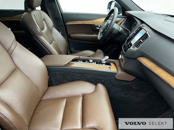 Volvo XC90 AWD 173 kW image number 39