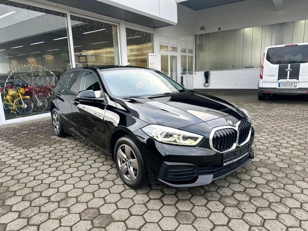 BMW 118i 100 kW image number 1