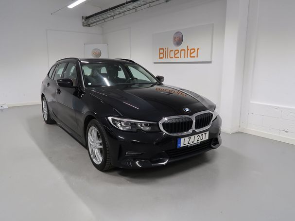 BMW 320d Touring xDrive Sport Line 140 kW image number 2