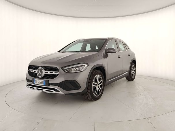 Mercedes-Benz GLA 180 85 kW image number 1