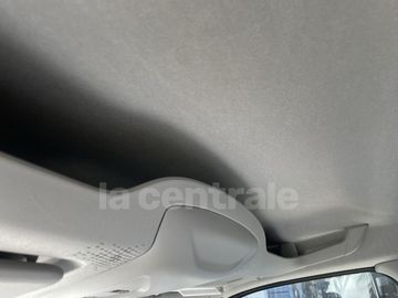 Car image 33