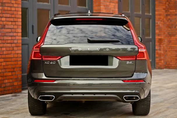 Volvo XC60 B4 AWD Geartronic RDesign 145 kW image number 14